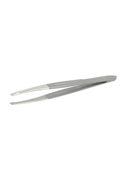 Beter Elite Matt Satin Finish Slanted Point Eyebrow Shaping Tweezers, Silver