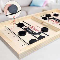 Wooden Pocket Board Game for Fun with Family and Friends, Beige
