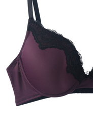 Lacy Dreams Casual Lace Bra, 32B, Purple