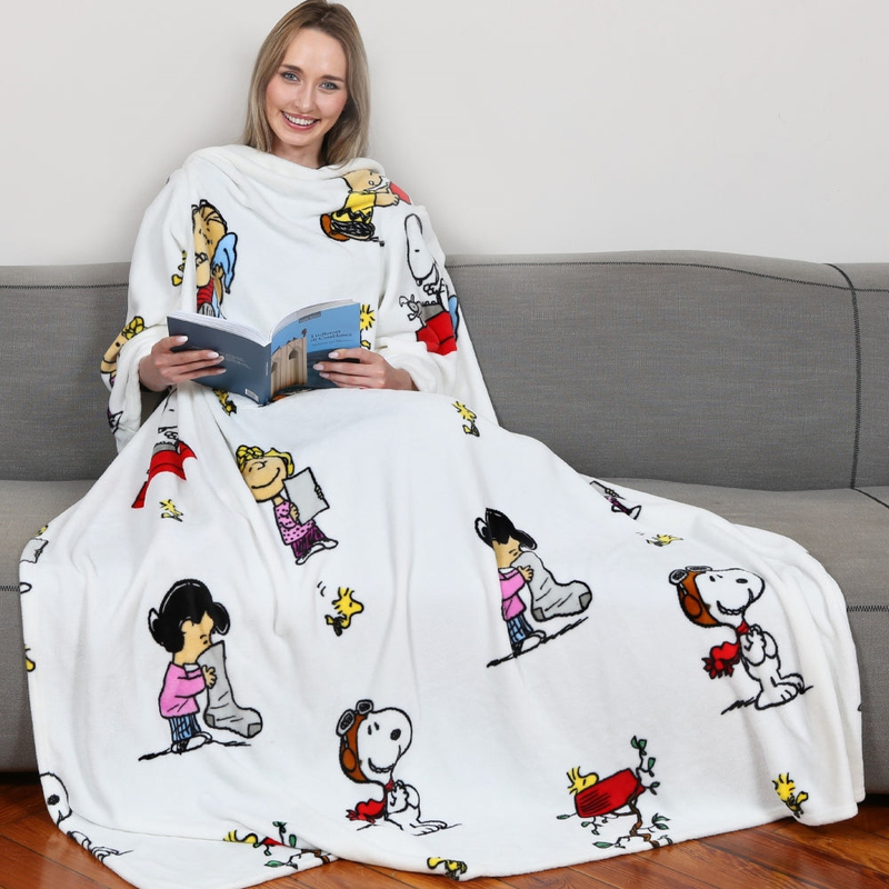 Kanguru Deluxe Peanuts Wearable Blanket Fleece Blanket with Sleeves & Pocket, Multicolour