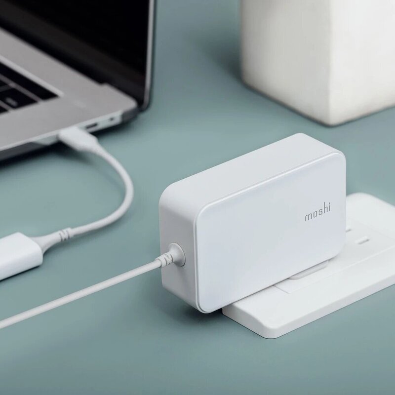 Moshi Progeo USB-C Laptop Charger, White