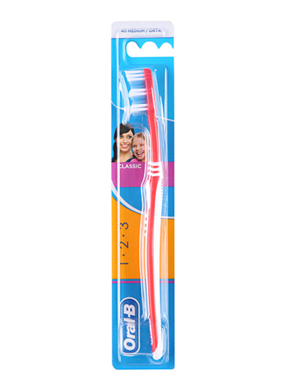 

Oral B 3-Effect Classic Medium Toothbrush