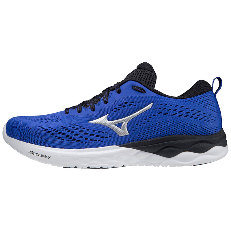 Mizuno Wave Revolt Men Sports Shoes, Multicolour