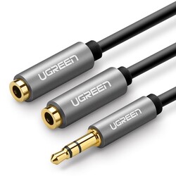 UGREEN 3.5mm Aux Stereo Audio Splitter Cable with Braid 20cm Black