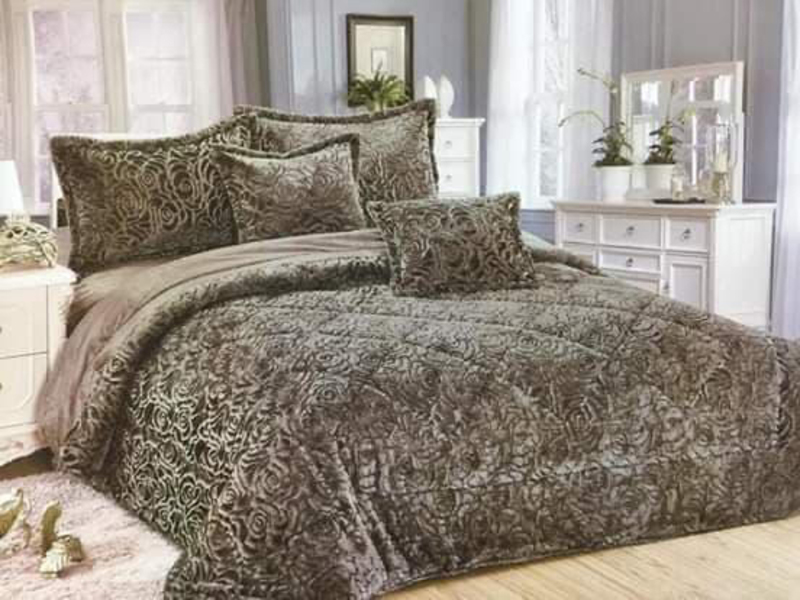 6-Piece Faux Fur Floral Comforter Set, 1 Bedspread + 1 Blanket + + 2 Cushions Case + 2 Pillow Cases, Brown, King