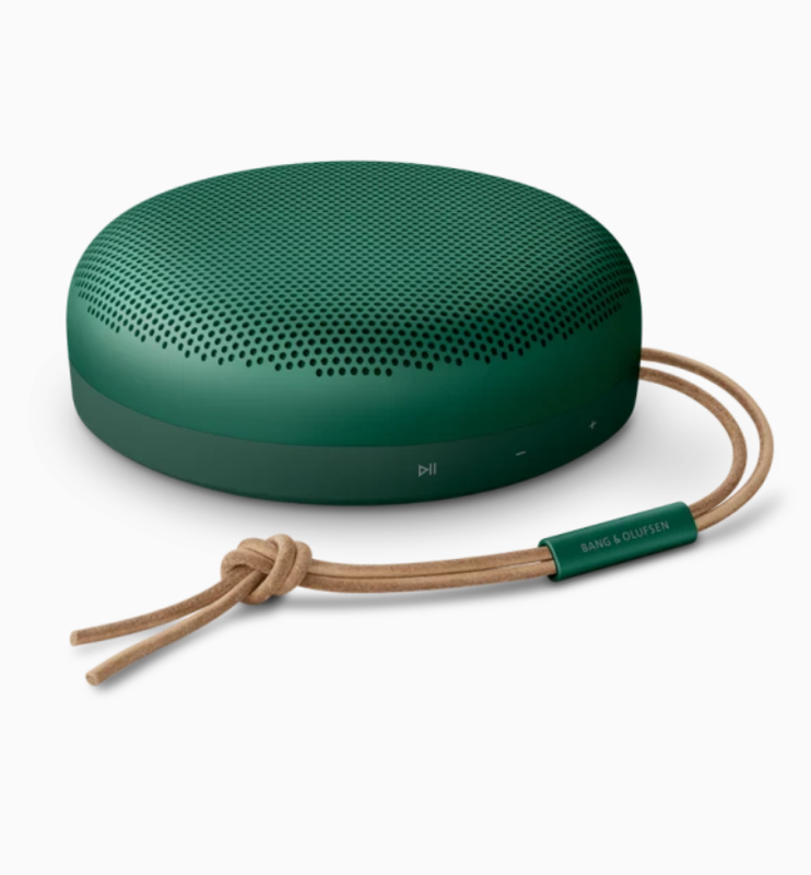 Bang & Olufsen BEOSOUND A1 2ND GEN  Waterproof Bluetooth speaker, Green