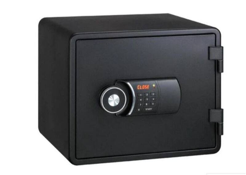 

Eagle YES-M020 Fire Resistant Safe, Digital Lock (Black)