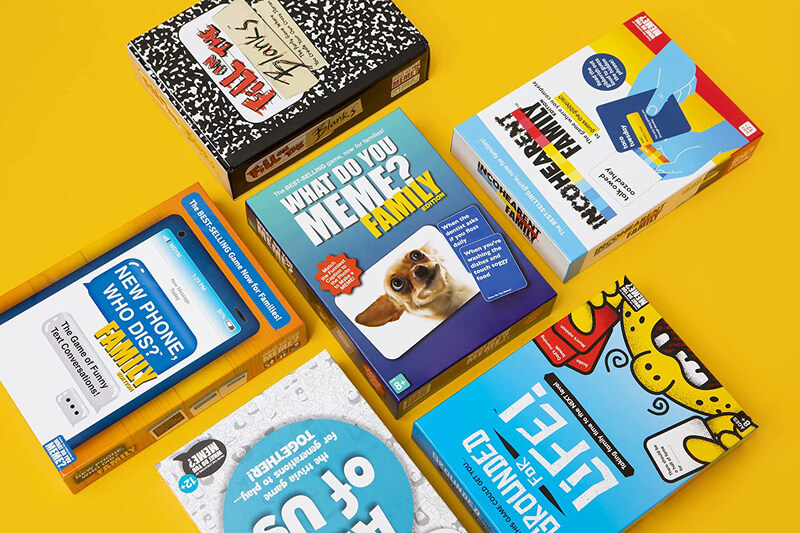 What Do You Meme Family Edition Card Game for Meme Lovers, Ages 8+, Multicolour