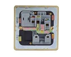 Schneider Electric GU3410-BPB 13A 1-Gang Ultimate Screwless Flat Plate Switched Socket, Brass - Pack of 5