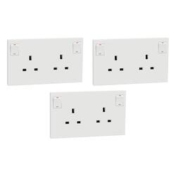 Schneider Electric Switched socket, AvatarOn C, 13A 250V, 2 gangs, White - Pack of 3