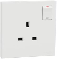 Schneider Electric Switched socket, AvatarOn C, 13A 250V, 1 gang, white - Pack of 3