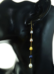 فيرا بيرلا أقراط من الذهب عيار 18 قيراط للنساء، مع حبات اللؤلؤ الأبيض - متعددة الألوان