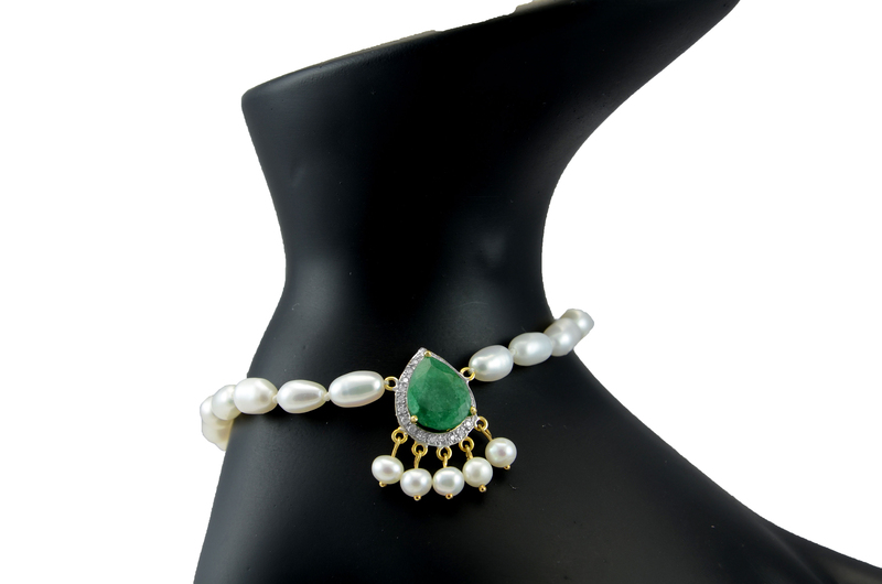 Vera Perla Aishwariya 18K Gold Beaded Bracelet for Women with 0.12ct Diamonds and 10mm Emerald Stone, White