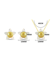 Vera Perla 3-Pieces 18k Solid Yellow Gold Jewellery Set for Women, with Necklace, Bracelet and Earrings, with Mother of Pearl Flower Shape and 4mm Pearl, White/Yellow