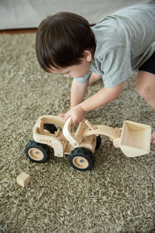 Plantoys Bulldozer, Ages 3+