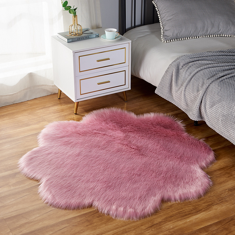 Mei Lifestyle Super Soft Rabbit Fur Flower Design Living Room Carpet With Anti Slip Bottom (Size 80CM)