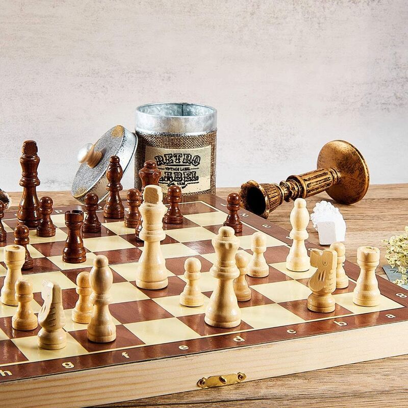 FITTO Magnetic Wooden Chess Set - Folding Board for Easy Storage and Transport