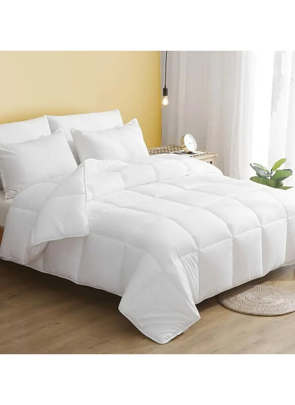 

DubaiGallery 3-Piece Down-Alternative Comforter, 240 x 260cm, King, White