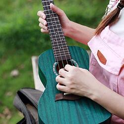 Loivrn Minimalist Ukulele Guitar, Green
