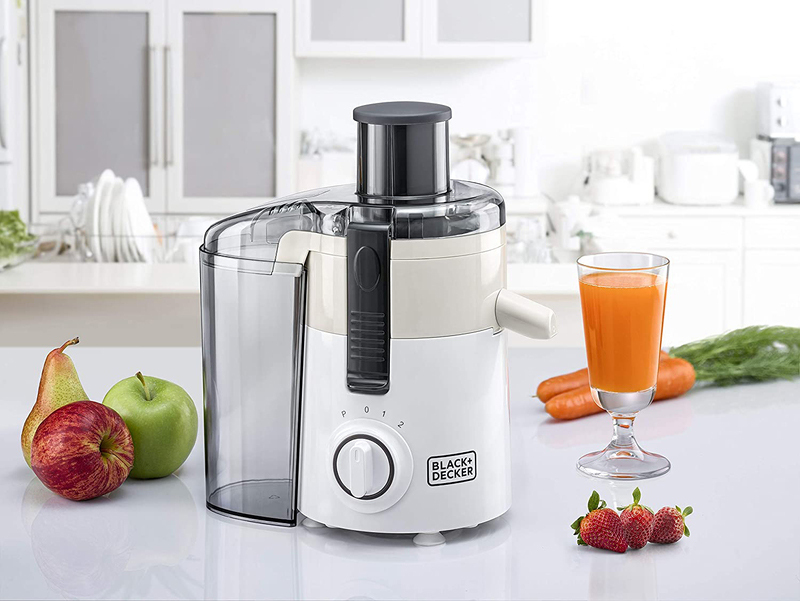 Black+Decker 0.95L Juicer Extractor with Large Feeding Chute, 250W, JE250-B5, White/Black
