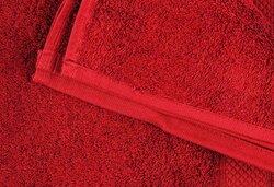 Thomaston Mills Soft Cotton Bath Towel, 550 GSM, 70 x 140cm, Cherry Red