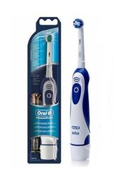 Oral B Pro Expert DB4010 Battery Operated Toothbrush with Replaceable Brush Heads, Blue