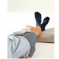 جرابات مضادة للفطريات و الالتهابات - اصابع القدم