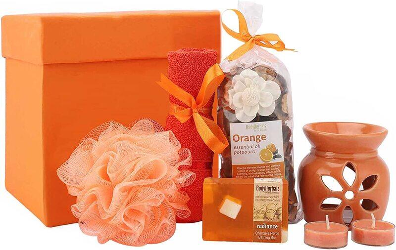 

Neeta Marketing Services Pvt. Ltd. Body Herbals Orange Skin Care Spa Set