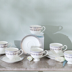 Danube Home 26-Piece Beyonce Damask Bone China Dinner Set for 8, Dishwasher Safe, Gold