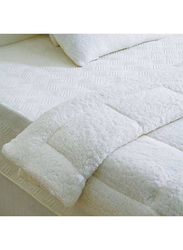 

Danube Home Serenity Sherpa Duvet, King, Beige