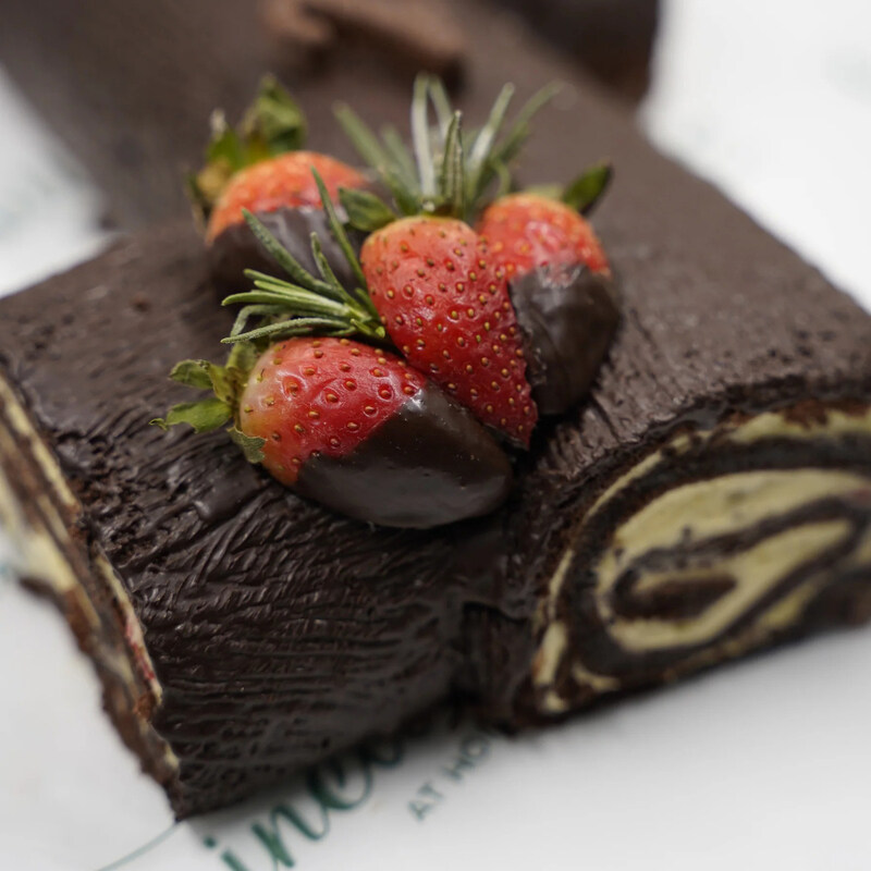

Casinetto's Bakery Yule Log White Chocolate Cake, 1Kg