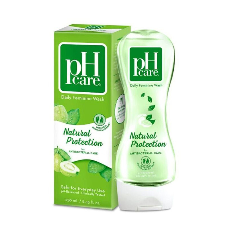 

pH care Daily Feminine Wash Natural Protection - With Real Guava Leaf Exract - For Antibacterial Care - Safe for Everyday Use - pH-Balanced & Clinical