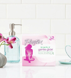 Playtex Simply Gentle Glide Super Absorbency Tampons - Fragrance Free - Simple.Gentle.Reliable - 16 Tampons with Free Plastic Applicator - White