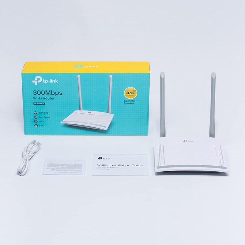 TP-Link TL-WR820N 4-in-1 Multi-Mode 300 Mbps Wi-Fi Router, White