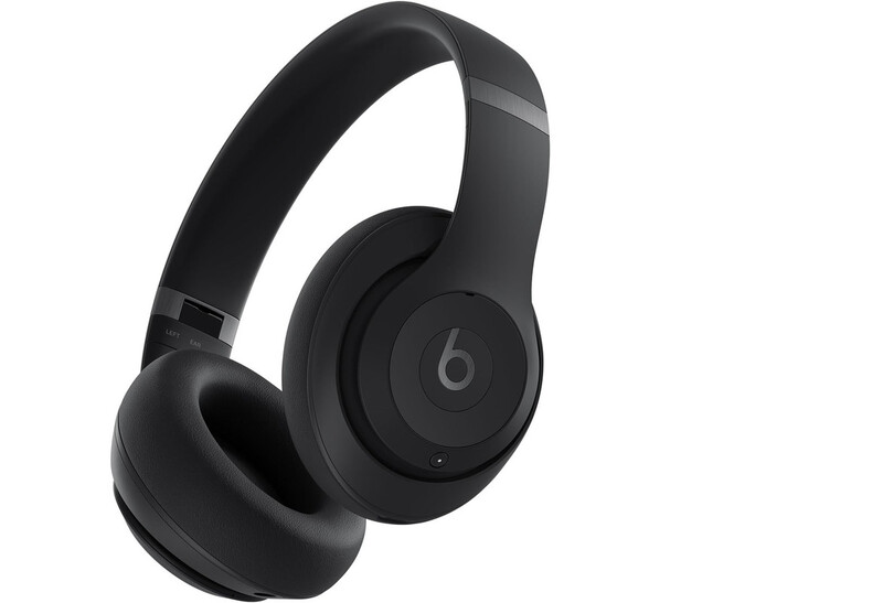 Beats Studio Pro Wireless Over-Ear Headphones with noise cancellation Black
