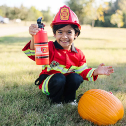 Melissa & Doug Fire Chief Role Play Costume 6-Piece, Ages 3 to 6 Years