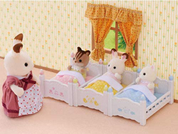 Sylvanian Family Triple Bunk Beds Set, Ages 3+, Multicolour