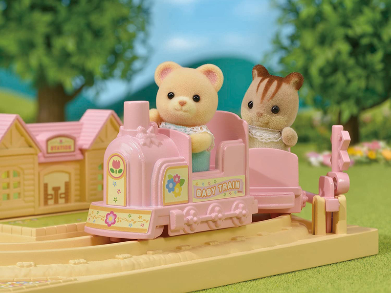 Sylvanian Family Aby Choo-Choo Train Set, Ages 3+, Multicolour