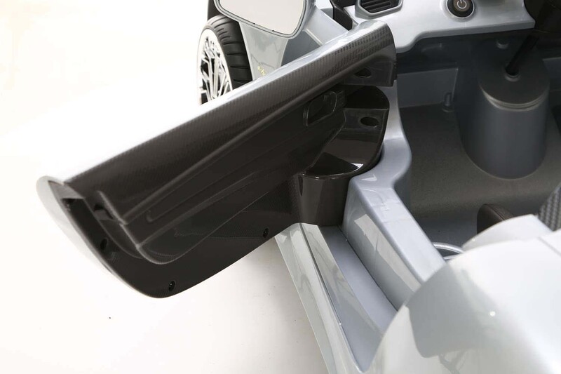 Roll Play Porsche 918 Spyder, 12V Premium, Remote Control Car, White, Ages 3+