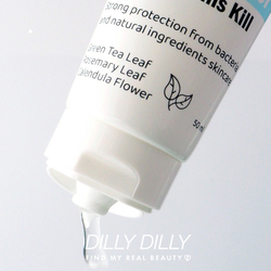 DillyDilly Cosmetics Moisturizing Fressia Scent Hand Sanitizer Tube Gel, 50ml 
