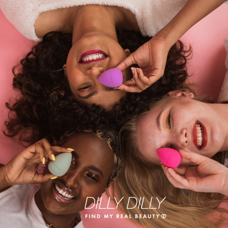 DillyDilly Cosmetics Makeup Blender Puff (Pink)