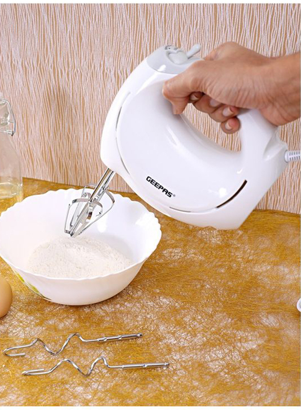 Geepas 2 Beaters and 2 Dough Hooks Hand Mixer, 200W, Ghm9899, White