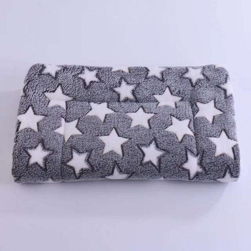 

Generic Pet Blanket - Mix Color - XL