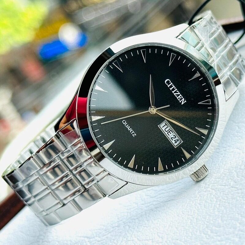 

CITIZEN DZ5010-54E Quartz Analog Black Dial Stainless Steel Men's Watch