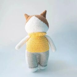 Handmade Natural Cotton Crochet Cat Toy Doll for Baby Friend Amigurumi Crochet Sleeping Buddy for Kids and Adults, 25cm