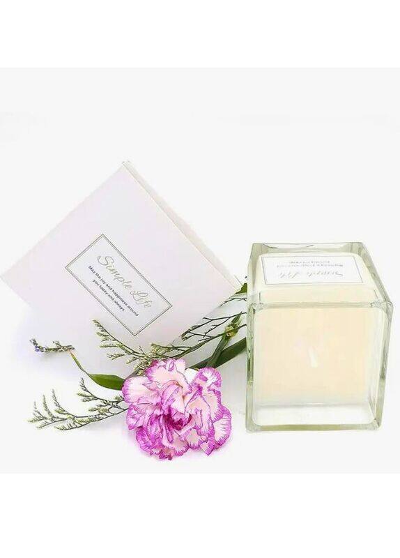 

Generic Glass Jar Vanilla Scented Candle - Floral Home Fragrance - Long Lasting Scent - Up to 45 Hour Burn Time