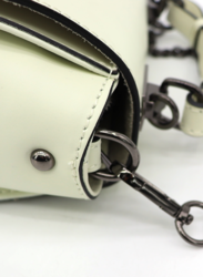 Timeless Elegance: GAI MATTIOLO's Cream Leather Handbag for Women