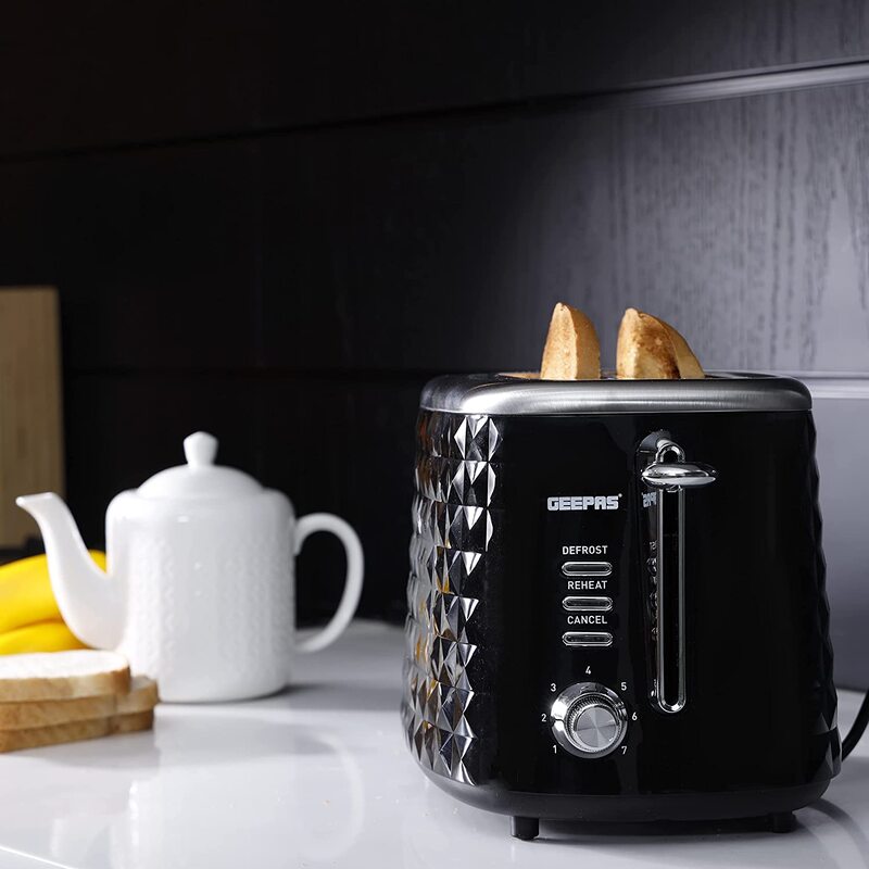 Geepas Geepas 850W 2 Slice Bread Toaster AdjUStable 7 Browning Control 2 Slice Pop Up Toaster With Removable Crumb Collection Tray, Black, GBT36536
