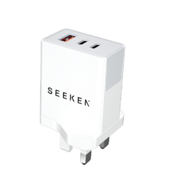 SEEKEN 40W Magneto Trio Fast Travel Charger - White, Fast Charging, 3 in 1, Compact, Power Delivery, Premium Design, High-Quality.